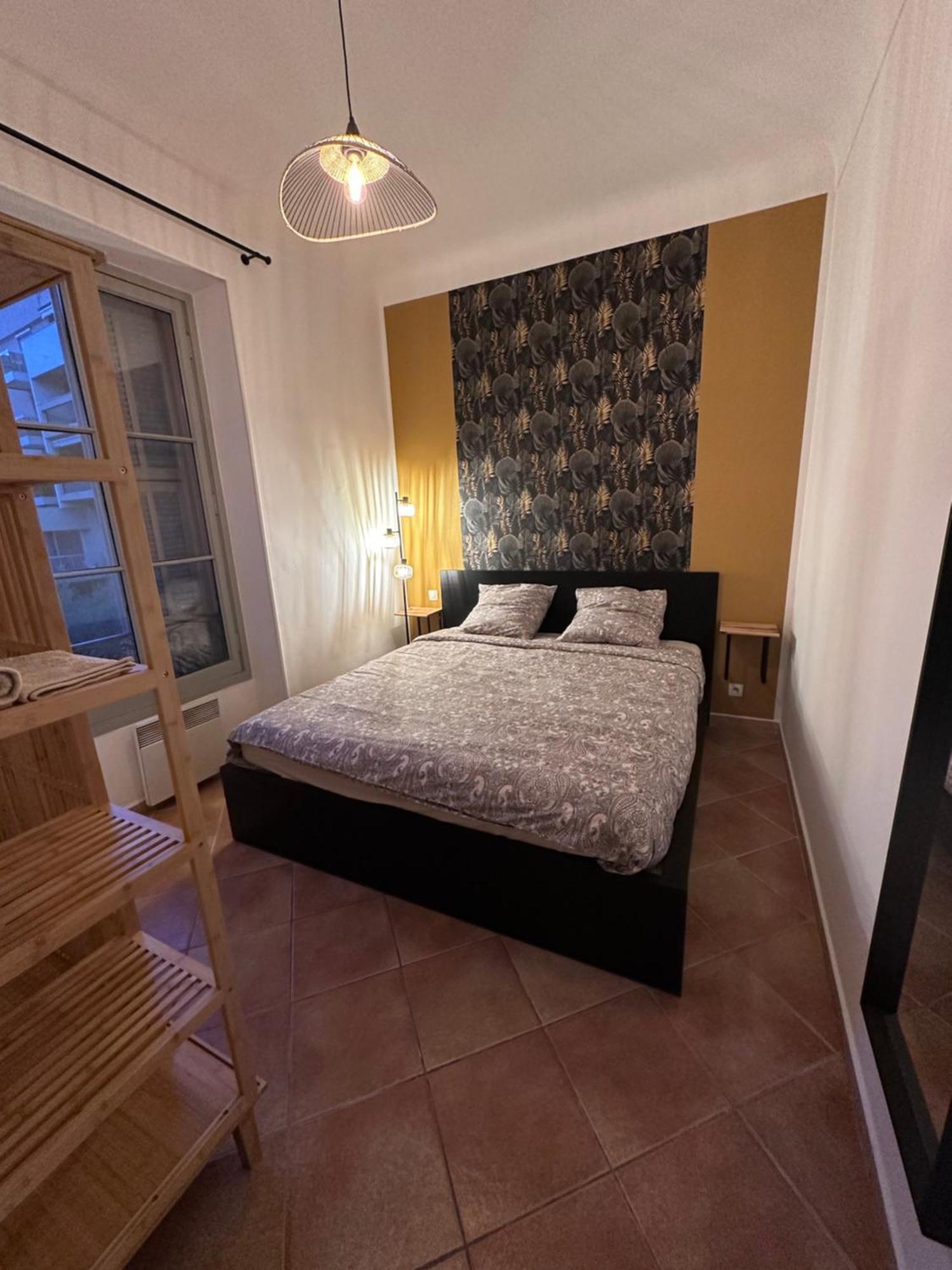 Villarey Home - Central Apartment In Menton Exteriör bild