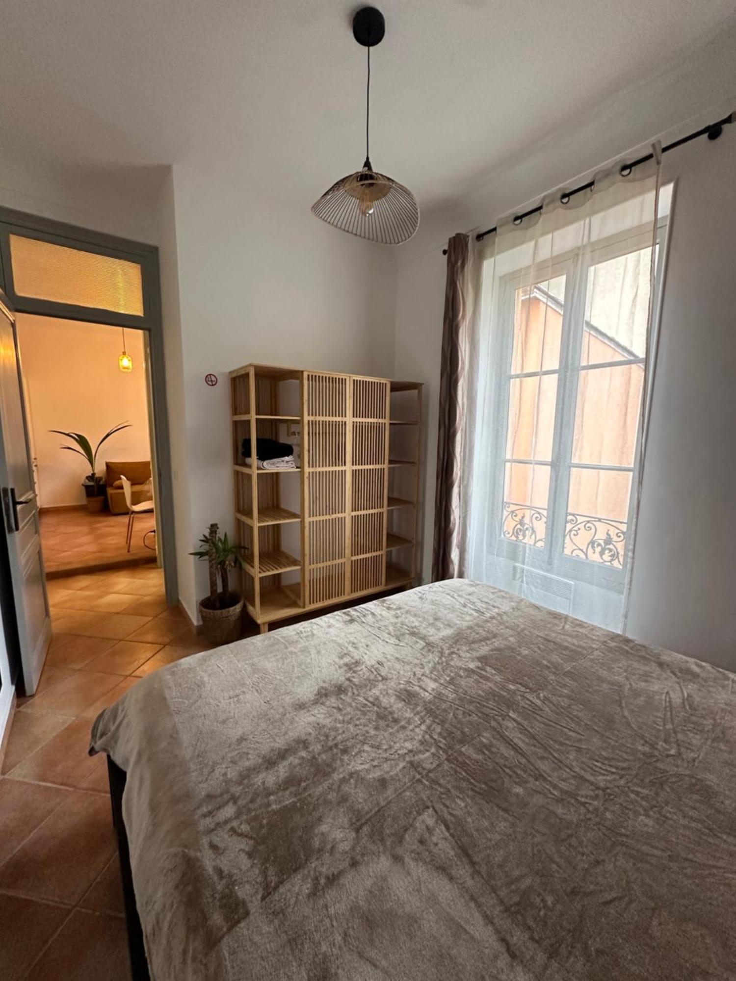 Villarey Home - Central Apartment In Menton Exteriör bild